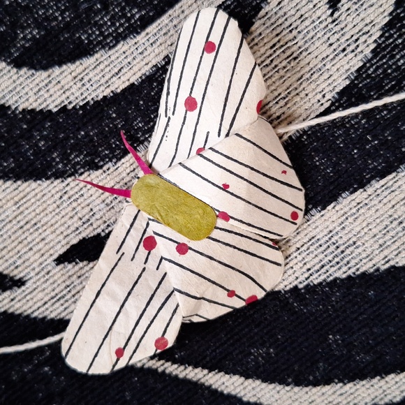 Delicate Origami Butterfly Garland - Picture 7 of 15